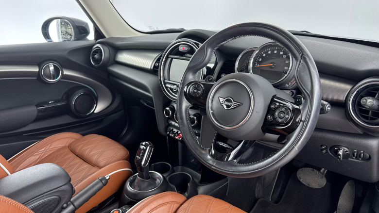 MINI Hatchback 2.0 Cooper S Exclusive II 3dr Auto [Comfort Pack] Petrol Hatchback